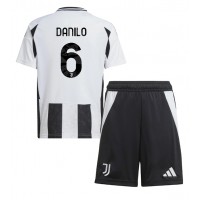 Dětský fotbalový dres Juventus Danilo Luiz #6 2024-25 Domácí Krátký Rukáv (+ trenýrky)